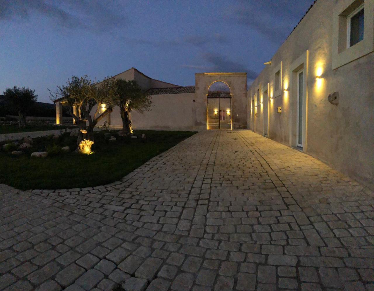 Ballium Luxury Relais Avola Exterior foto